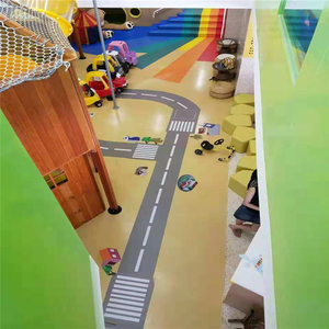 幼儿园地面塑胶地板